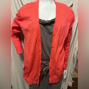 GAP lightweight button front sweater M